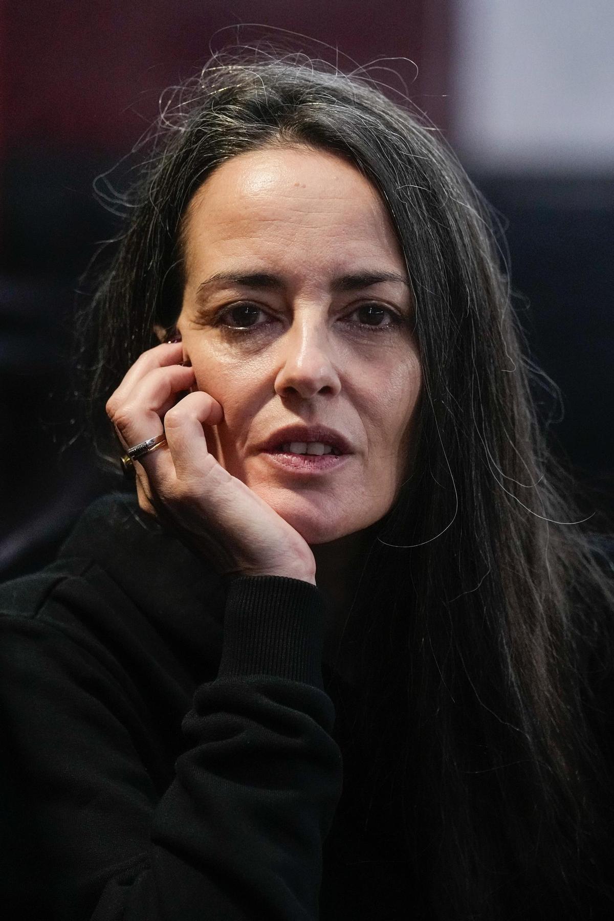 La cantante cordobesa Vega, durante la entrevista.