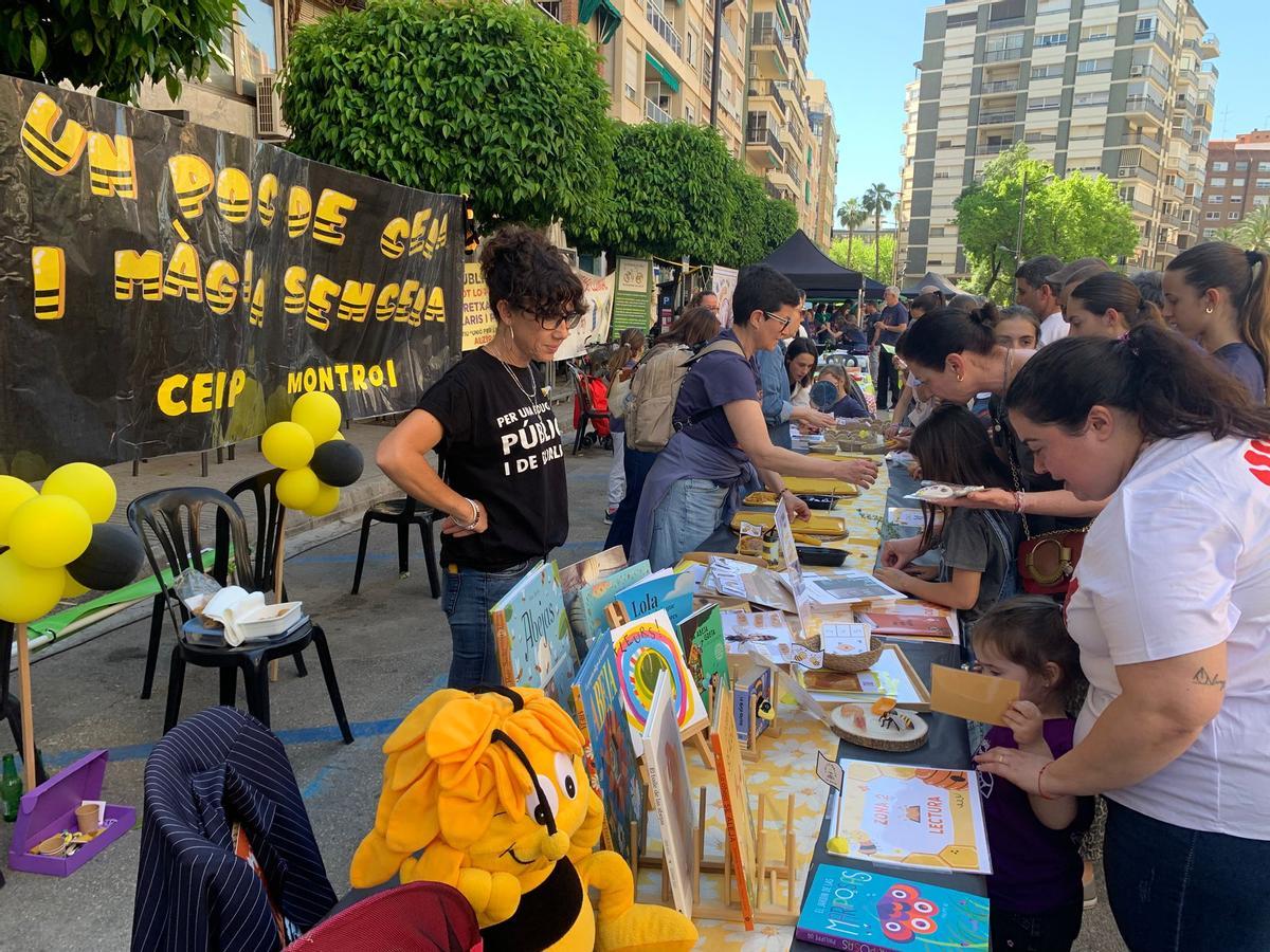 Taller del CEIP Montroi, uno de los 160 talleres de la 'Trobada' de la Ribera.