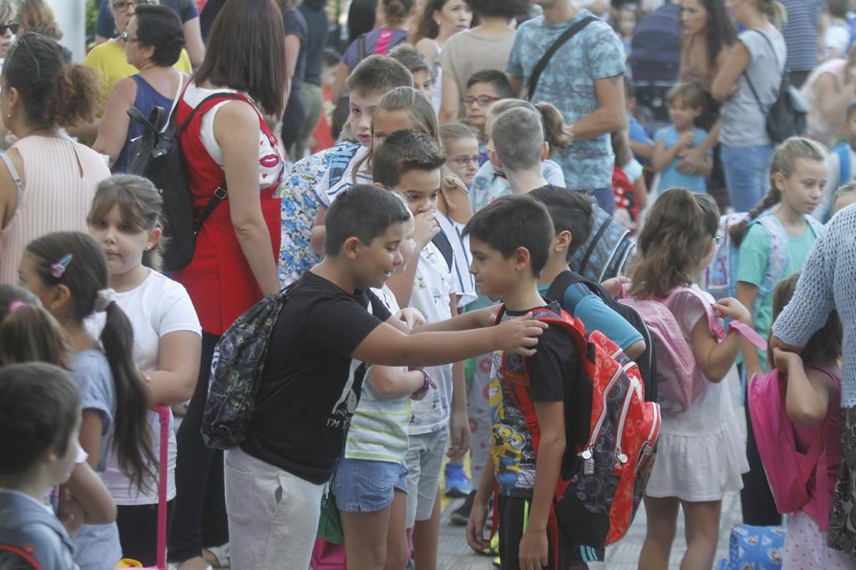 FOTOGALERIA / La vuelta al colegio en Córdoba