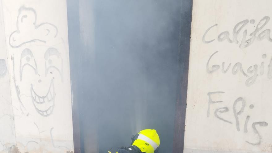 Incendio en una vivienda abandonada en Guía