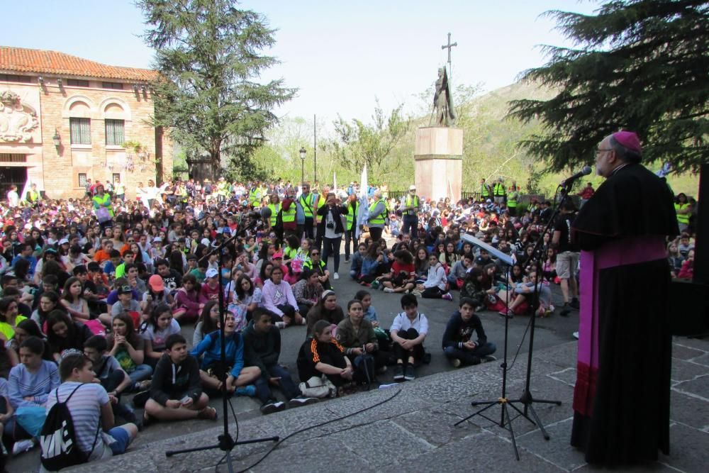 Encuentro de escolares en Covadonga