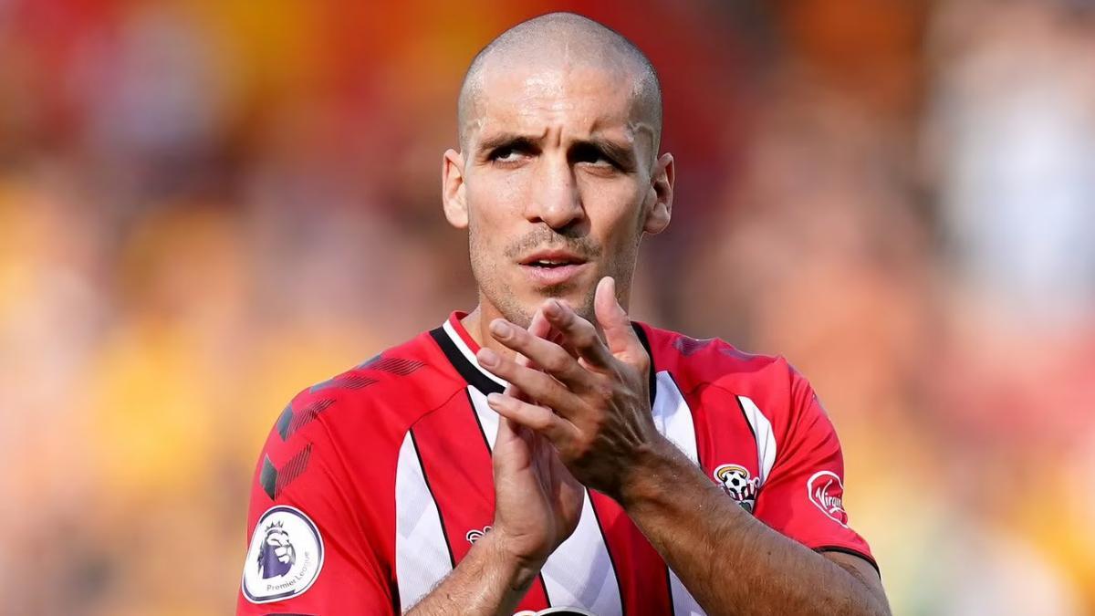 Oriol Romeu, en su primera etapa en St Mary's Stadium