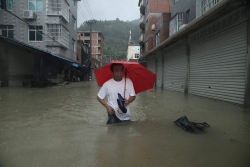 El tifón Soudelor sacude el este de China