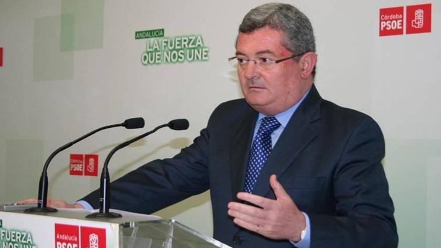 El PSOE denuncia que Moreno ha sido &quot;incapaz&quot; de frenar el crecimiento &quot;explosivo&quot; de la pandemia en Andalucía