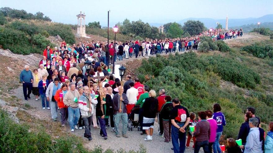 Segorbe sube en romería a la Cueva Santa