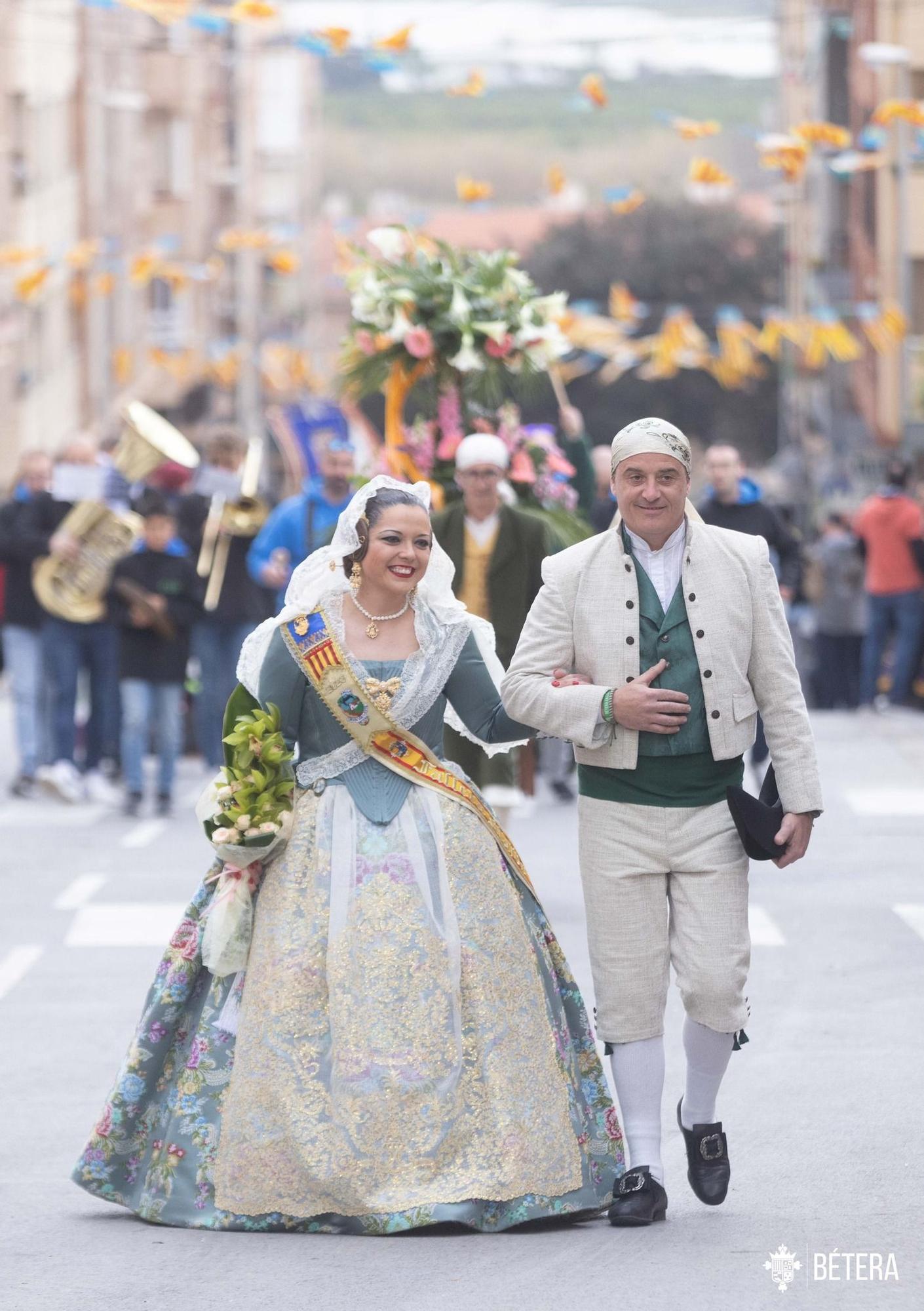 Bétera celebra la Ofrenda a la Mare de Déu de las Fallas de 2023