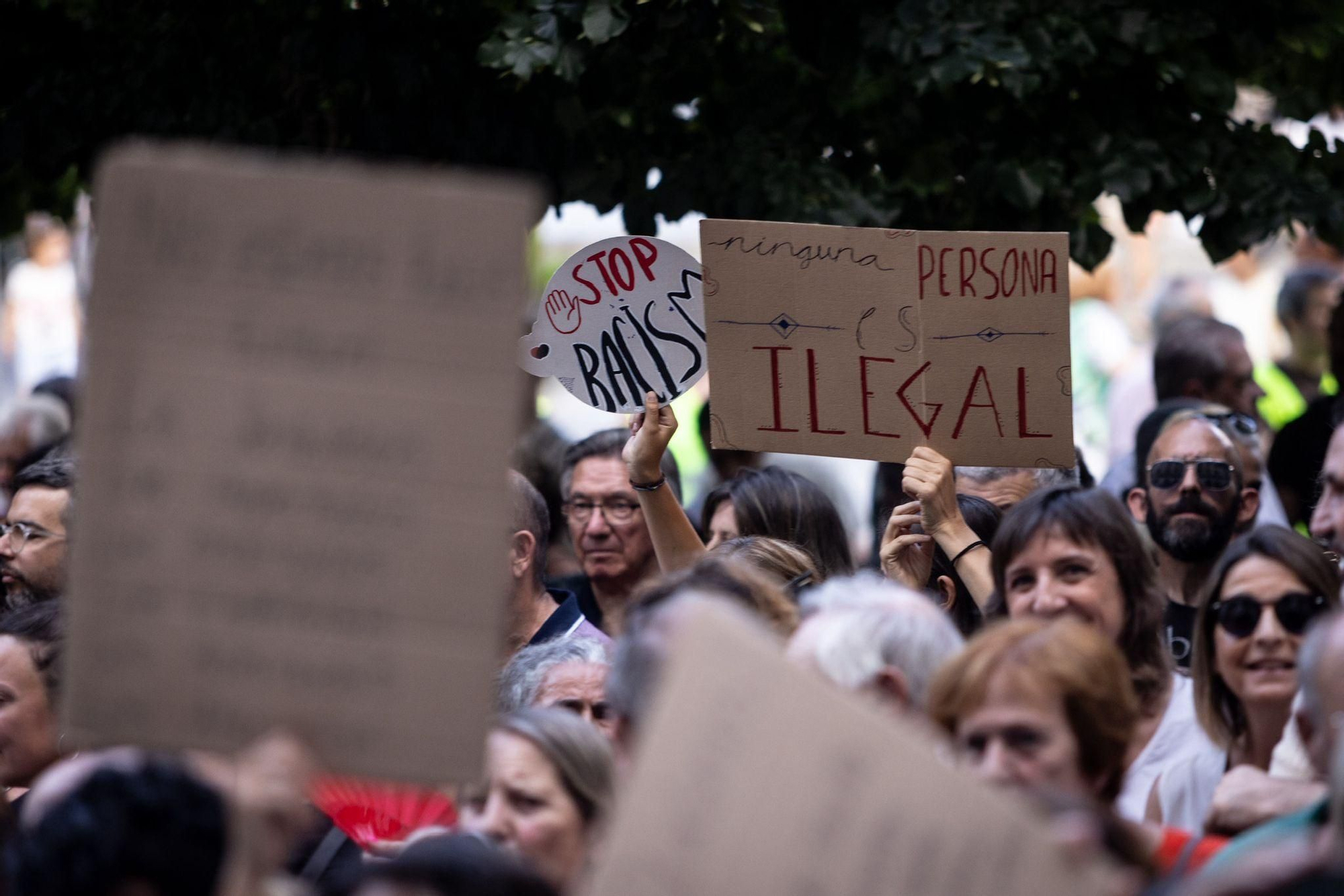 En imágenes | Manifestación en contra del racismo en Zaragoza