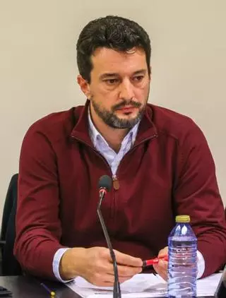 El PSOE reprocha a Castro no acudir  a ayudas del Gobierno para la piscina