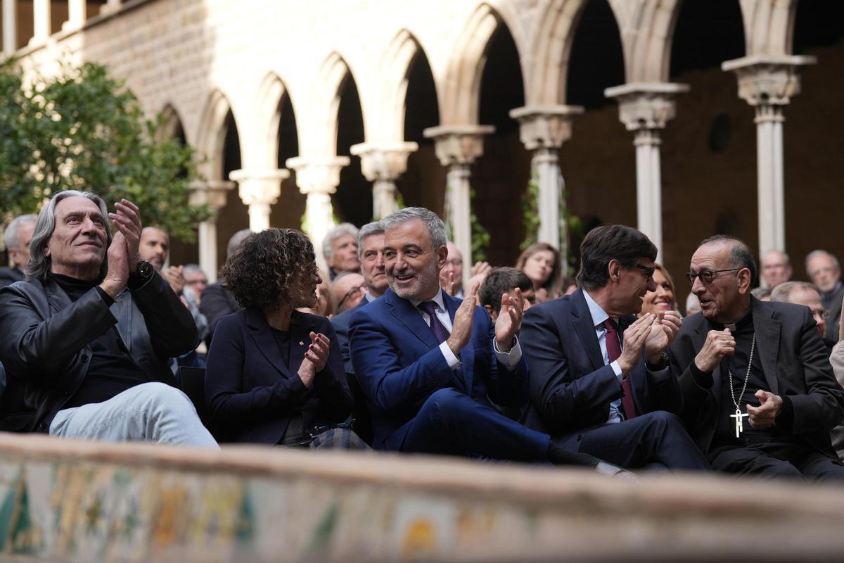 Collboni, Illa y Omella, este jueves en el Monasterio de Pedralbes.