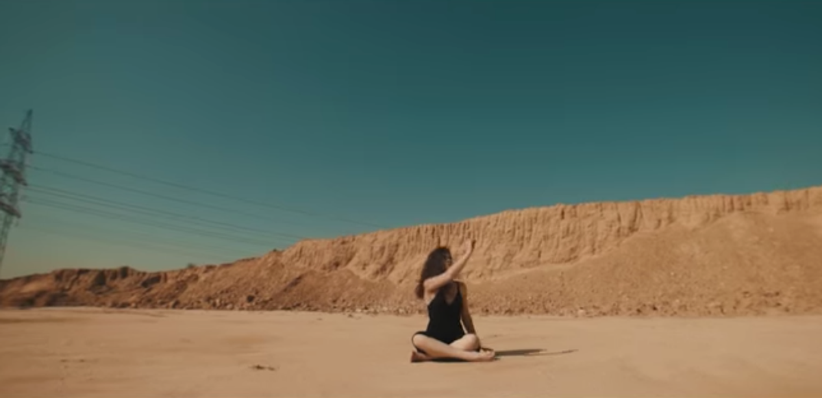 Ah, vale, que la bailarina es mimo