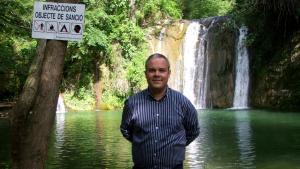 Dimiteixen en bloc cinc regidors de Junts de les Planes d’Hostoles i deixen el govern amb tres membres