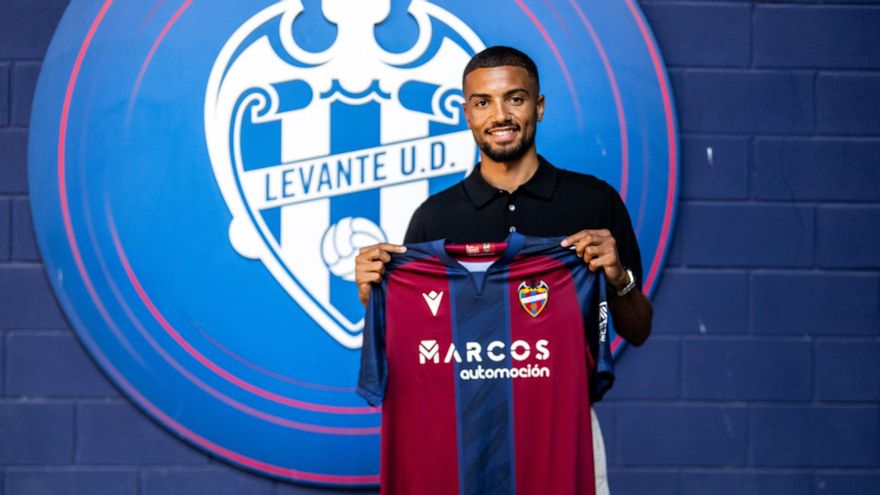 Jeremy Toljan apuesta por el Levante