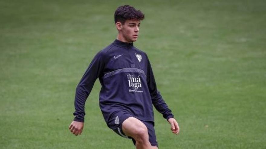 Andrés Caro ya marca con la selección española sub-18