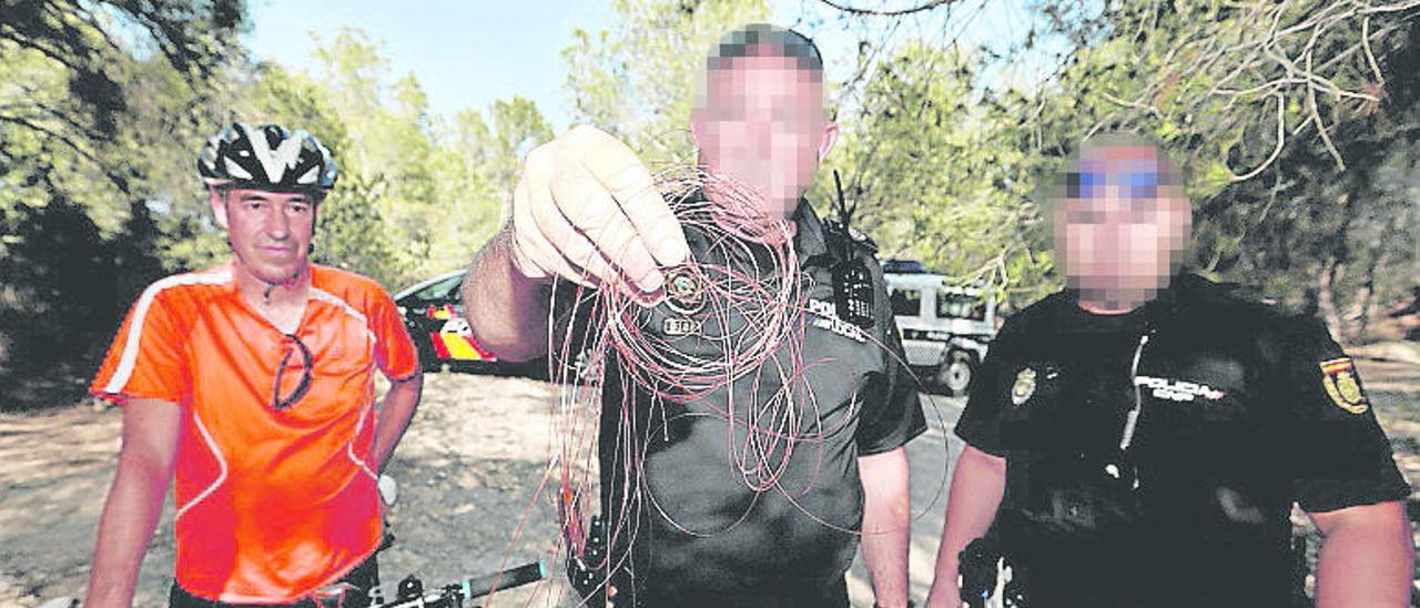 Ciclistas denuncian la colocación de un hilo de nailon tensado entre árboles a la altura del cuello