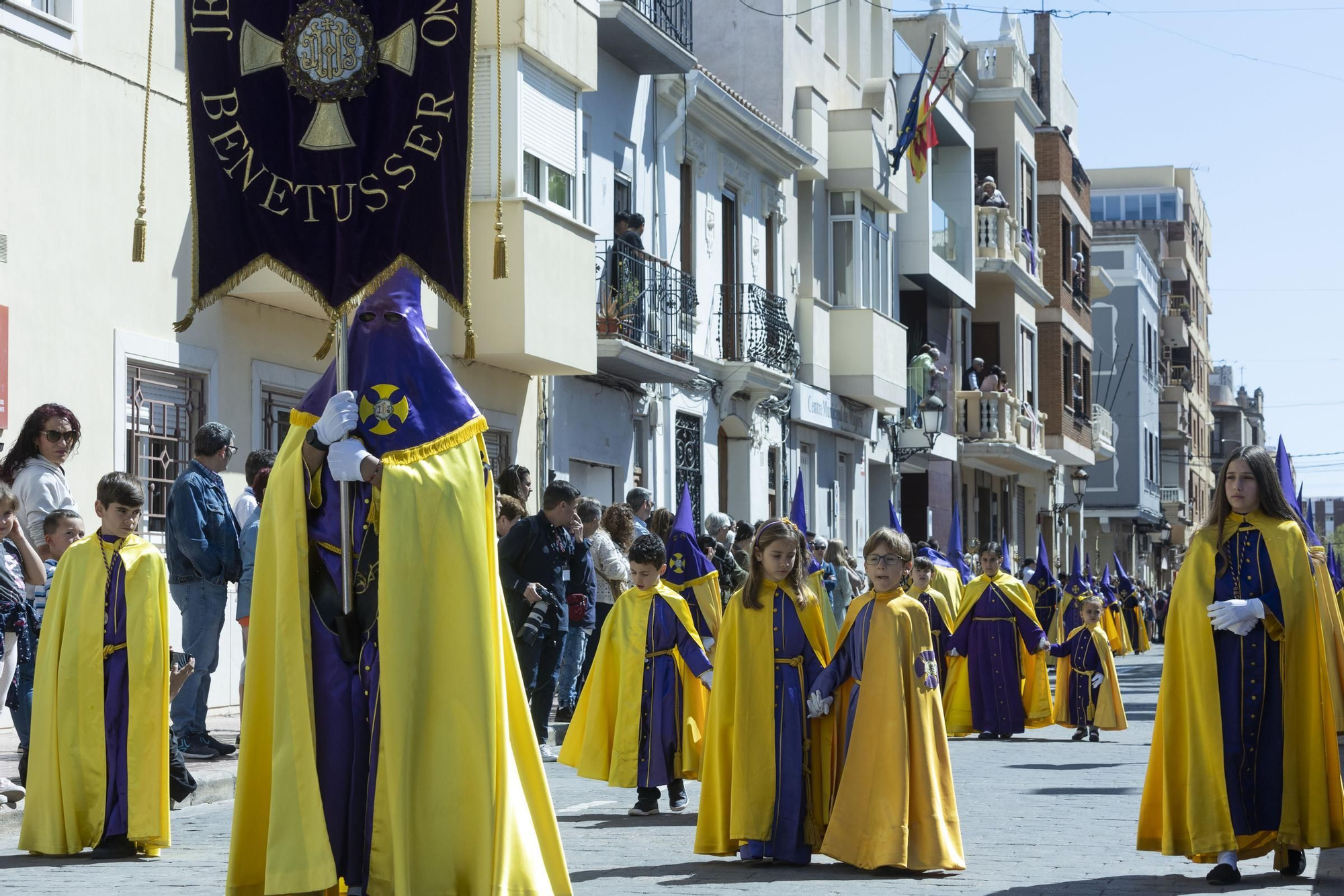 Benetússer vive la pasión de Cristo