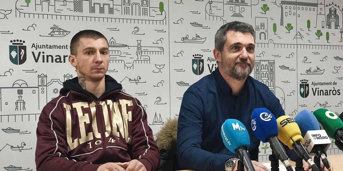 El presidente y entrenador del Club Boxeo Vinaròs, Johan Lluch (a la izquierda de la imagen) ha mostrado su descontento con la denuncia que presentó el PSPV por la organización de dos eventos deportivos.