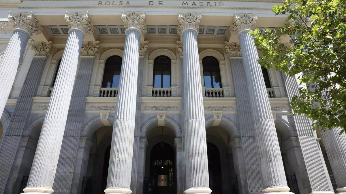 El 'efecto Trump' deja las salidas a bolsa y las fusiones en compás de espera