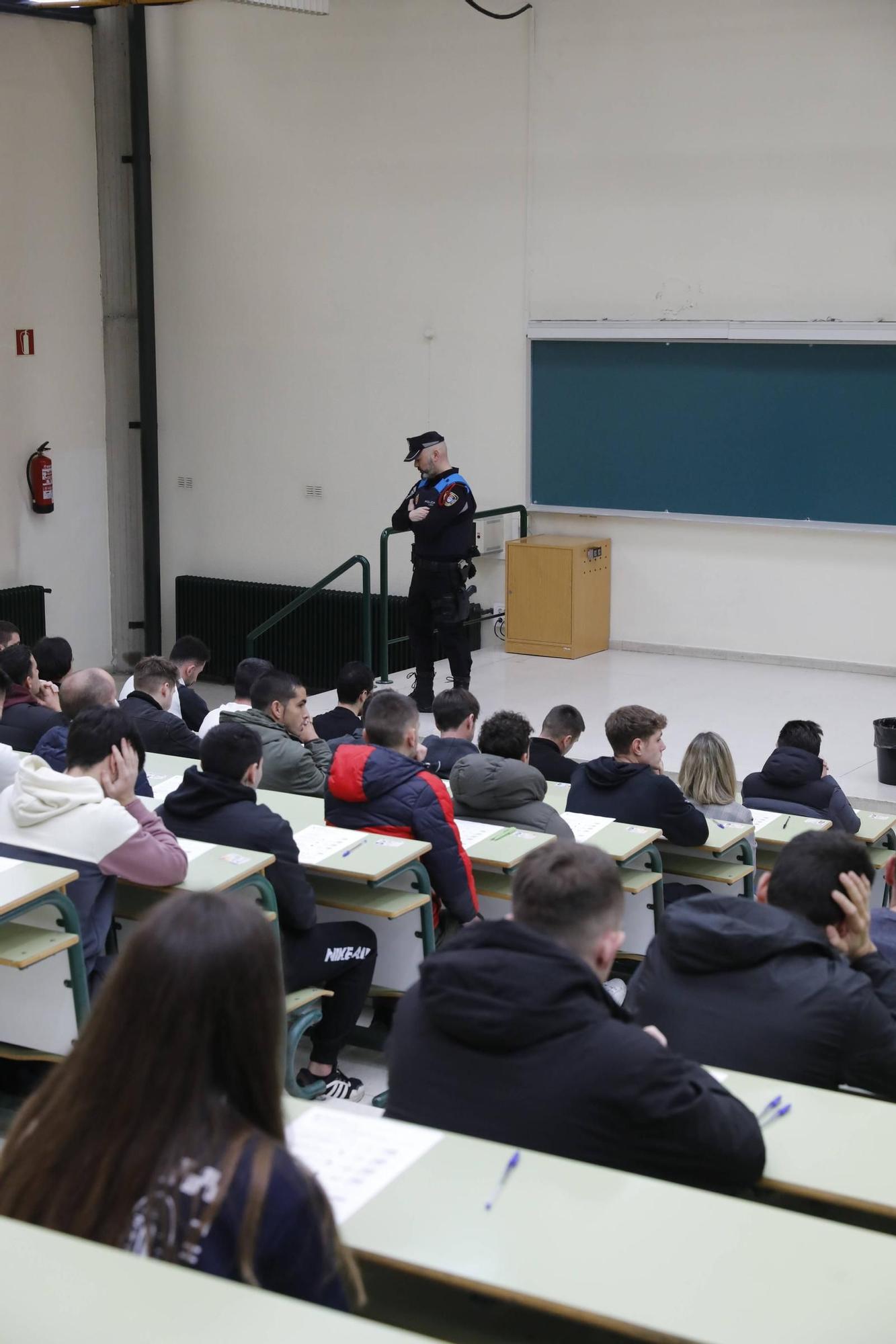 Exámenes para la bolsa de empleo de la Policía Local de Oviedo