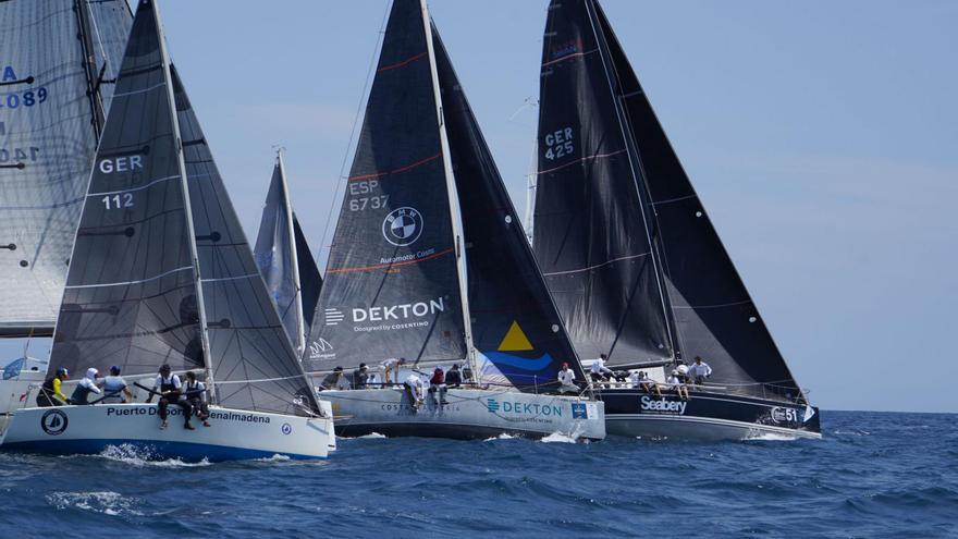 La VII Málaga Sailing Cup calienta motores en el Puerto de Málaga