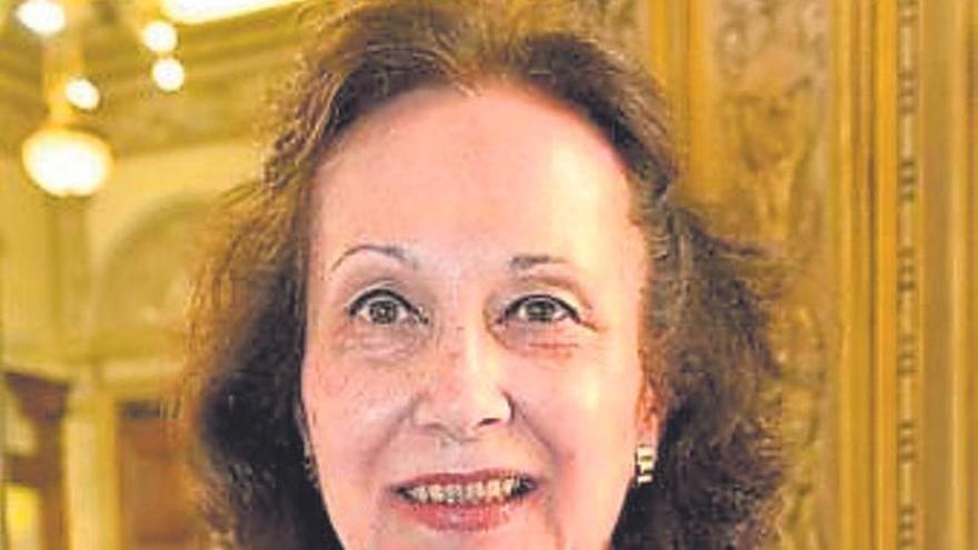 María Artiñano de la Cierva, camarera de la Fuensanta