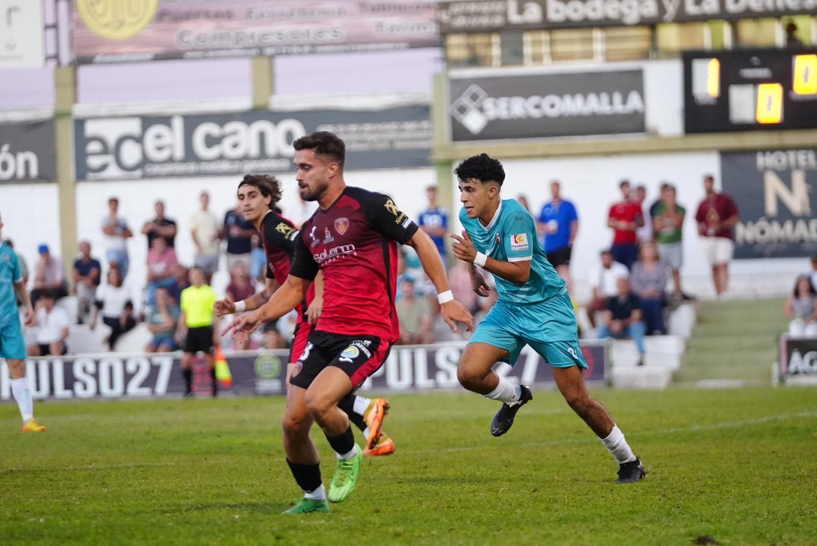CD Pozoblanco-Salerm Puente Genil: el derbi provincial de Tercera RFEF, en imágenes