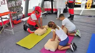 Cruz Roja ofrece talleres de primeros auxilios y prevención ante terremotos