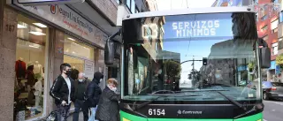 El conflicto de Vitrasa entra en una nueva fase: el Concello la indemnizará, pero se mantiene la huelga