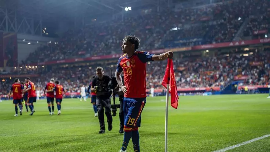 De la Fuente: "Lamine se va a convertir en una leyenda"