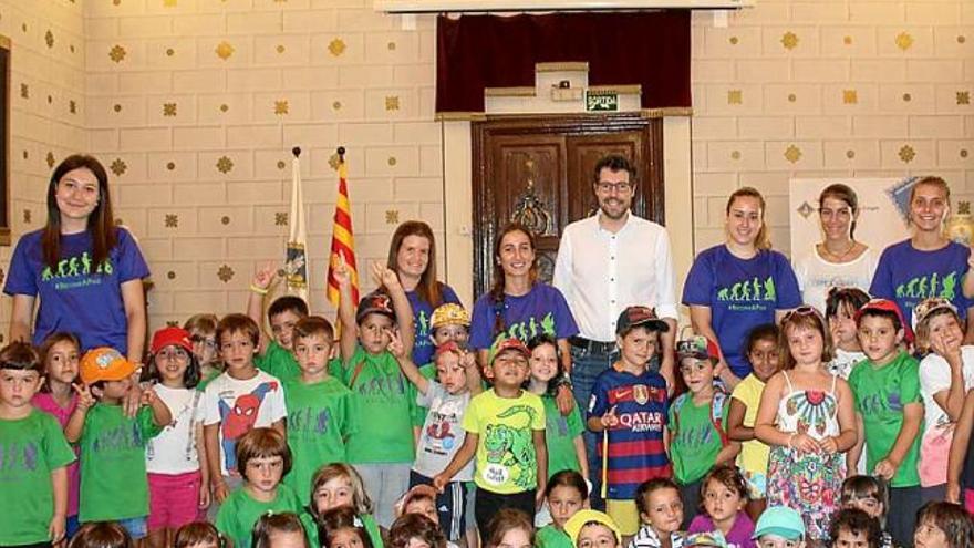 Els nens de la Seu coneixen l&#039;Ajuntament