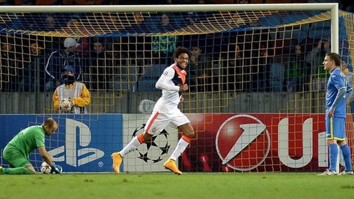 Luiz Adriano fue el gran protagonista de la noche