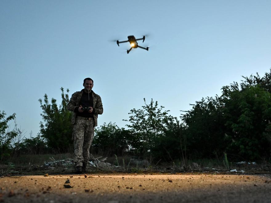 Ucrania lanza un &quot;ataque masivo&quot; con drones sobre la ciudad de Sebastopol