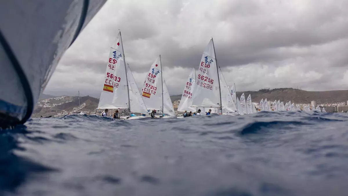 Las hermanas canarias Laiseca, medalla de plata en el Campeonato de España de 420
