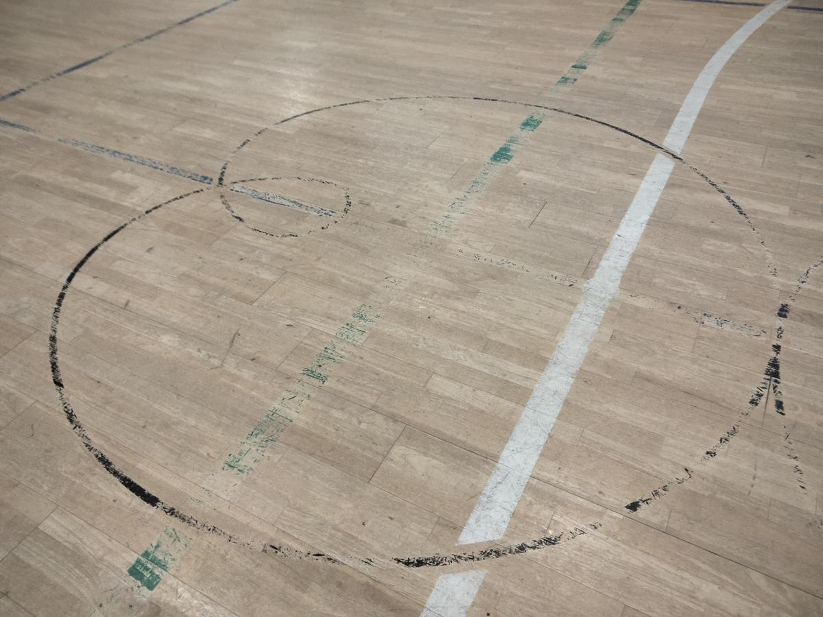 Estat del parquet del Pujolet abans de començar la temporada passada