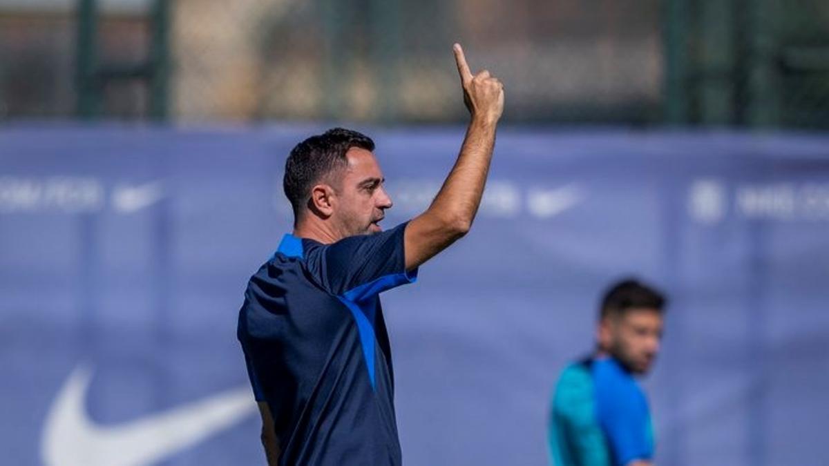 Xavi, en un entrenamiento del Barça en la ciudad deportiva de Sant Joan Despí.