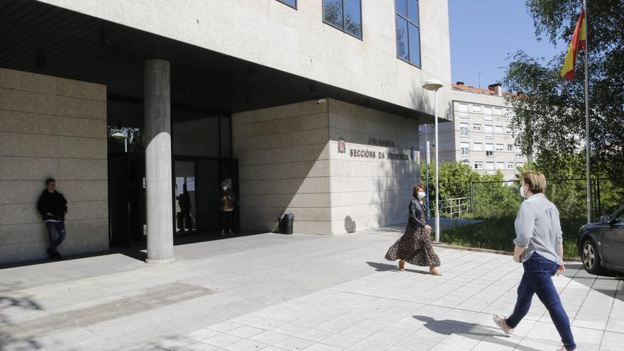 La Audiencia de Vigo retira la pensión de alimentos a dos hijos mayores con efecto retroactivo
