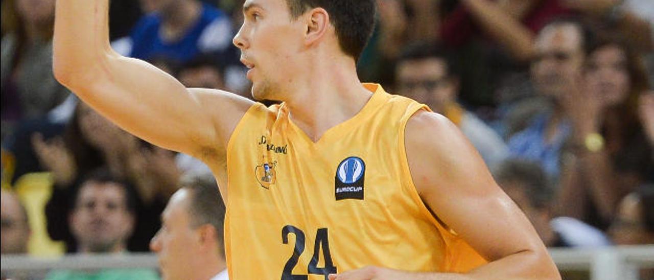 Kyle Kuric, en una imagen de archivo, tras anotar un triple.