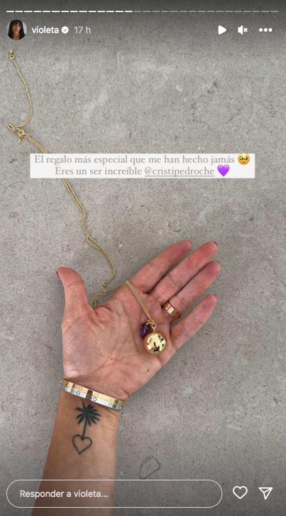 Violeta Mangriñán está embarazada de su segundo hijo y Cristina Pedroche ha querido tener un detalle muy especial con ella.