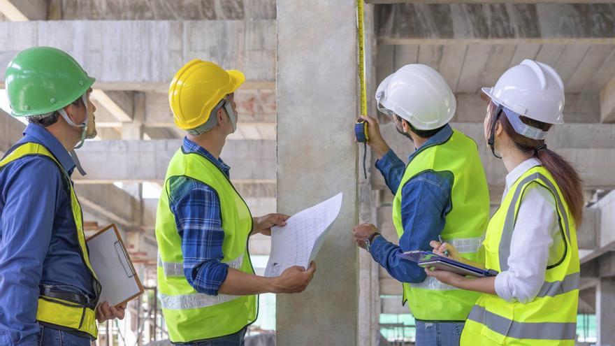 La rehabilitación energética y la digitalización, ejes de la transformación de la construcción en Ibiza