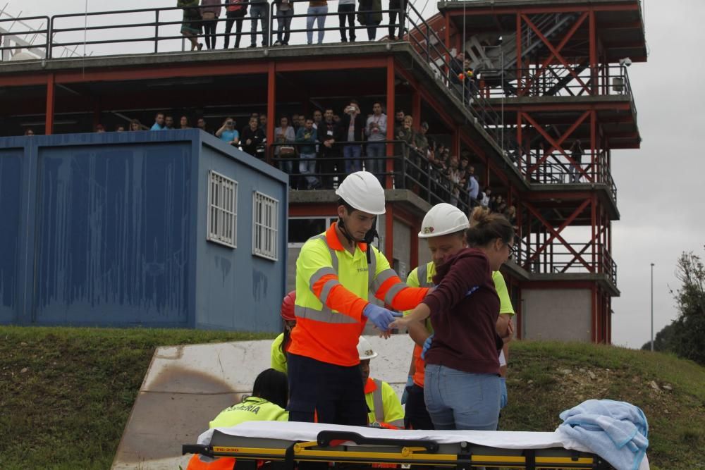 Simulacro en el centro de salvamento Jovellanos