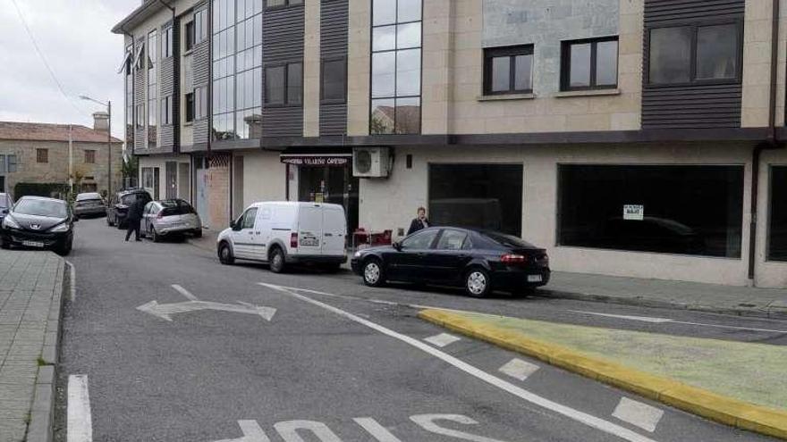 La calle de la polémica está junto a la avenida de Vilariño. // Noé Parga