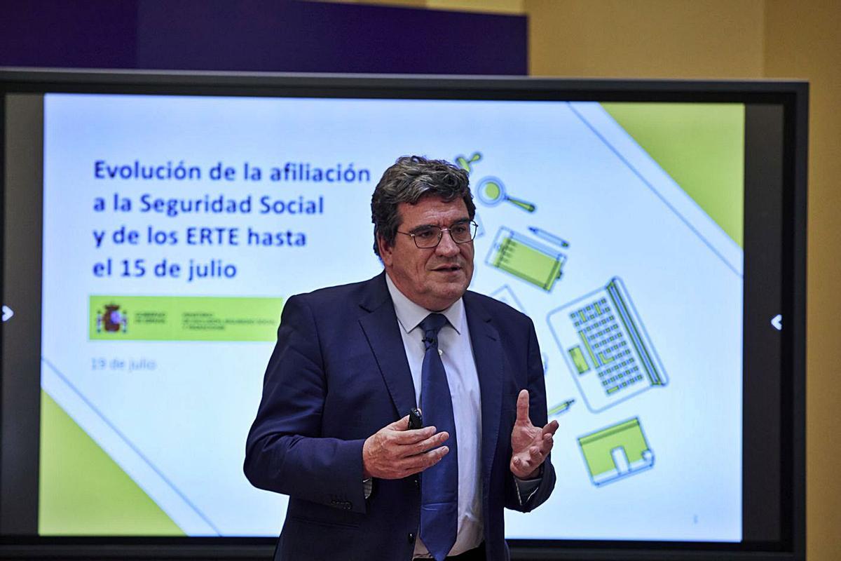 El ministro de Inclusión, Seguridad Social y Migraciones, José Luis Escrivá.