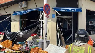 Todas las imágenes que deja la explosión del bar en Lo Pagán