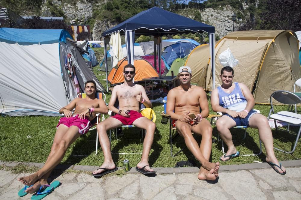 Ambiente previo al día de las piraguas en Ribadesella