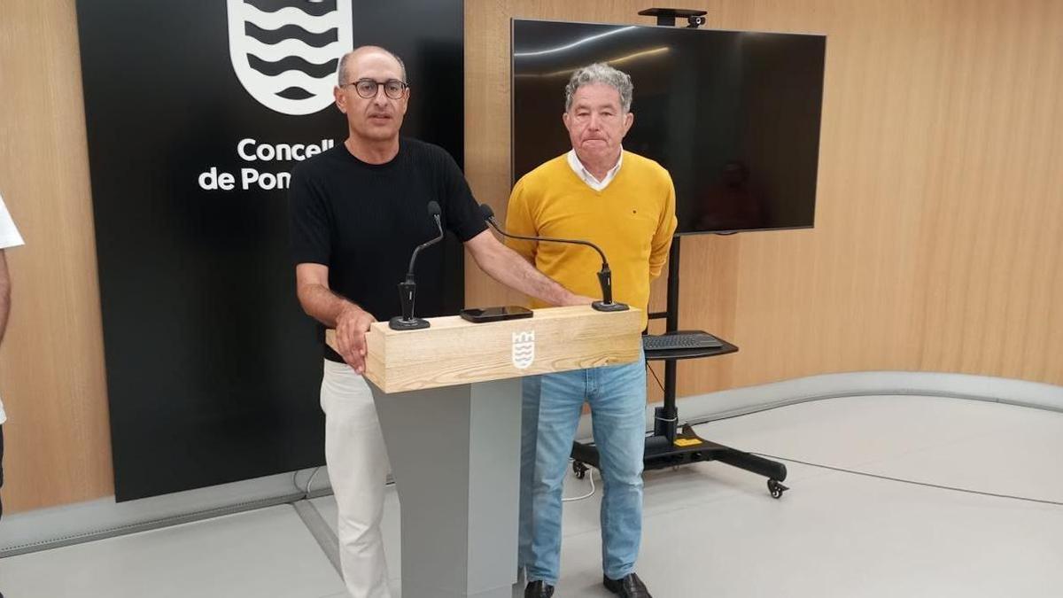 Ramón Rozas y el alcalde, esta mañana en la presentación del pregonero de la nueva edición de las fiestas.
