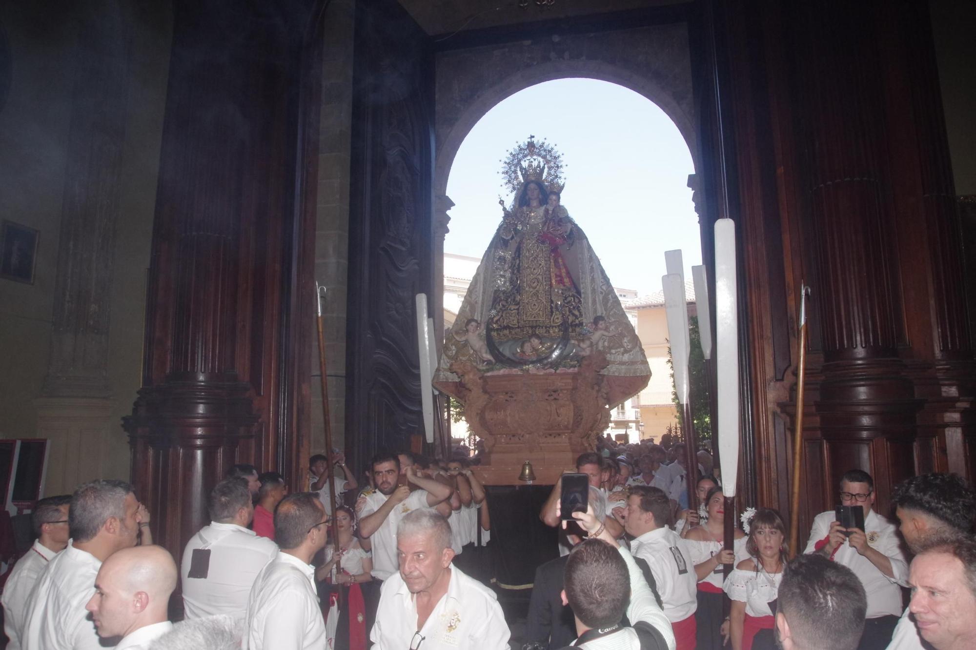 Traslado de la Virgen del Carmen de El Perchel a la Catedral