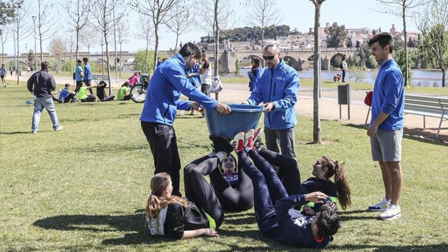 Diversidad y ‘fair play’ entre jóvenes en el parque del río