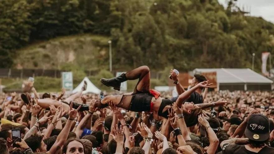 Los festivales inflaman los hospedajes