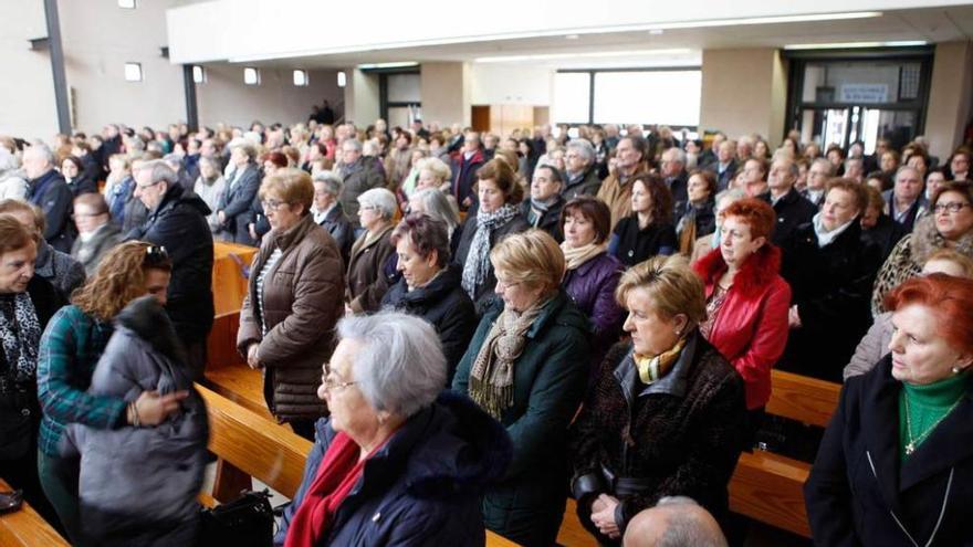 Asistentes al homenaje celebrado en Fátima.