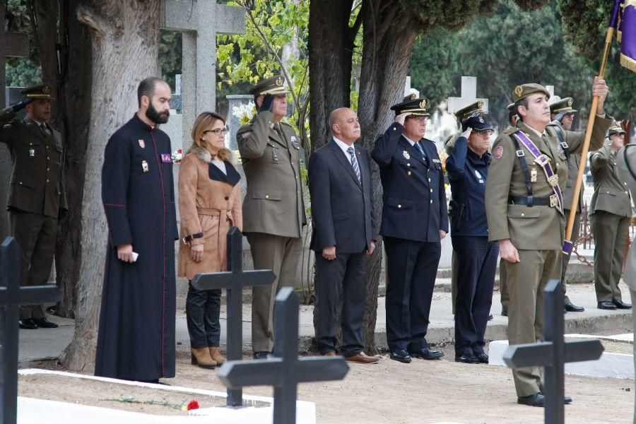 Homenaje a los militares fallecidos