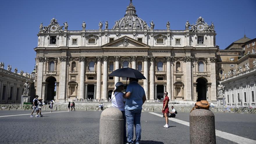 Un cardenal plantea una selección de fútbol femenino del Vaticano